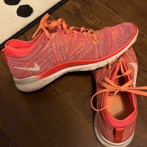 Nike shoes size 6.5
